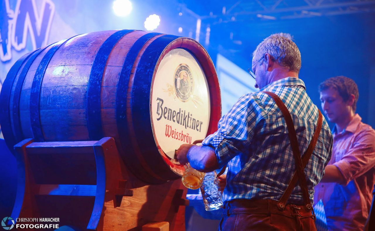 Oktoberfest_in_Niederbreitbach_09